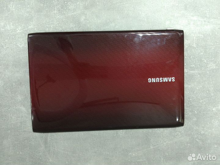 Крышка матрицы Samsung R730 BA75-02511B