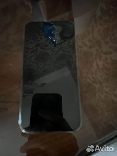 Продаю iPhone 13 pro