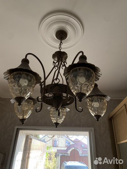 Люстра интересная