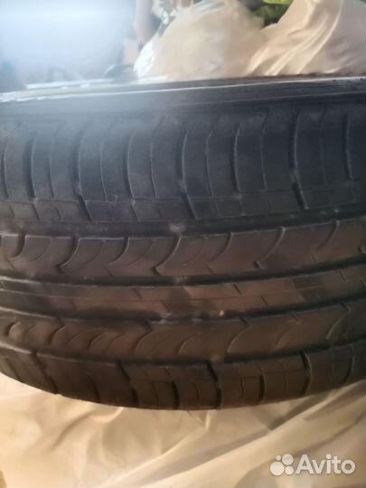 Roadstone Radial A/T(RV) 215/55 R17 94V