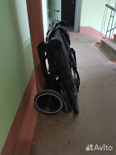 Продам коляску для двойни