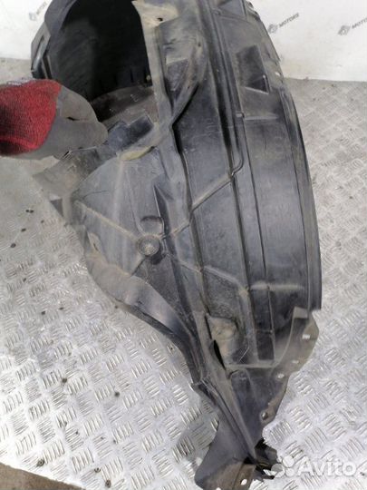 Подкрылок передний правый Nissan X-Trail NT32