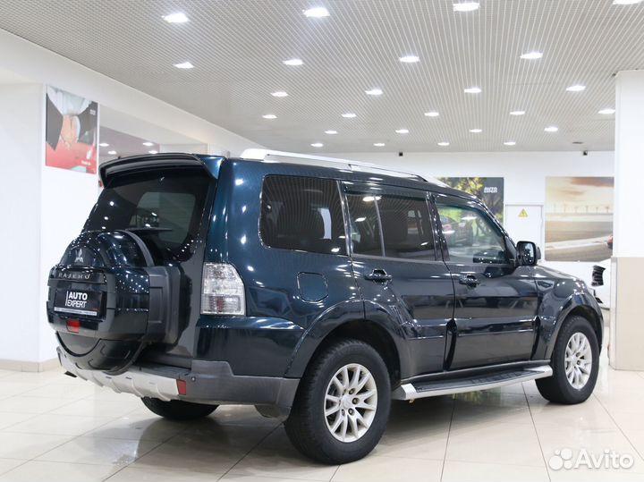 Mitsubishi Pajero 3.2 AT, 2008, 162 000 км