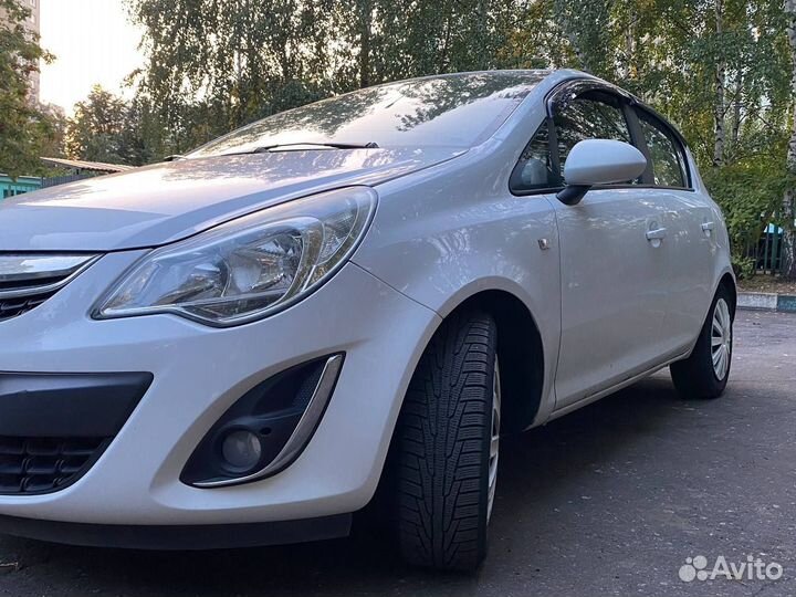 Opel Corsa 1.4 AT, 2011, 150 000 км