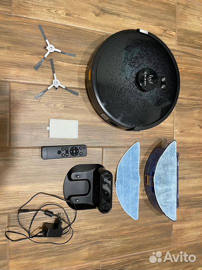 Робот пылесос okami u100