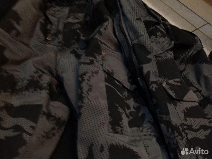 Камуфляжный кастюм