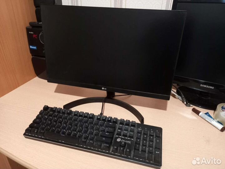 Монитор LG 22mk600m-b