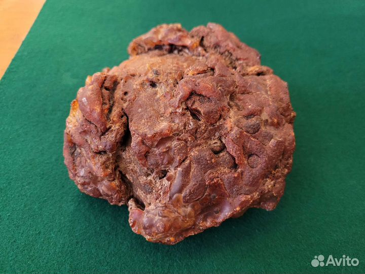 Янтарь кусок