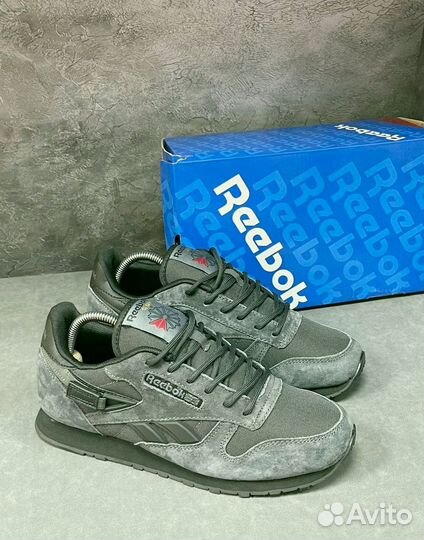 Кроссовки Reebok легкие