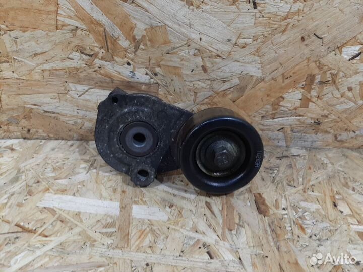 Натяжитель ремня Opel Astra J