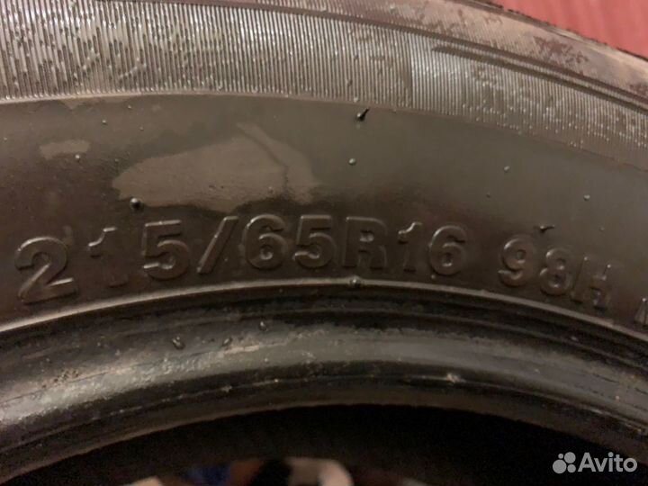 Kumho Radial 857 215/65 R16 98H
