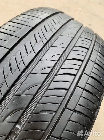 Roadstone N'Fera AU5 235/55 R17 103W