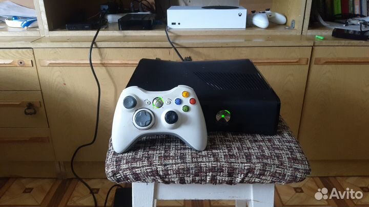 Xbox 360 Slim Freeboot 500 гб
