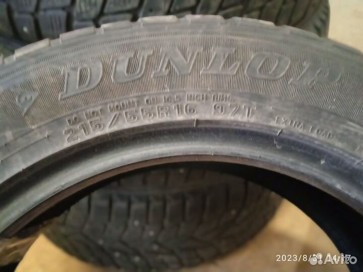 Dunlop SP Winter Ice02 215/55 R16 97T