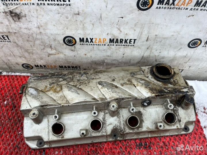 Крышка головки блока Mitsubishi Outlander 4G69