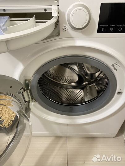 Стиральная машинка Hotpoint-Ariston RST 7029 S