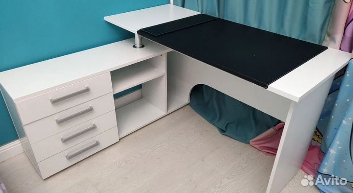 Стол компьютерный новый угловой