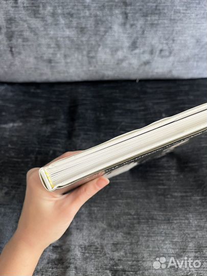 Kings queens и five gold rings книги