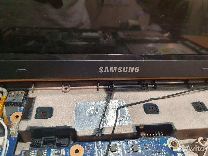 Матрица Samsung R 510