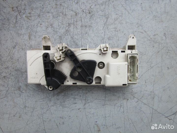 Блок управления отопителем Рено Меган 1