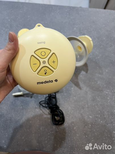 Молокоотсос medela swing