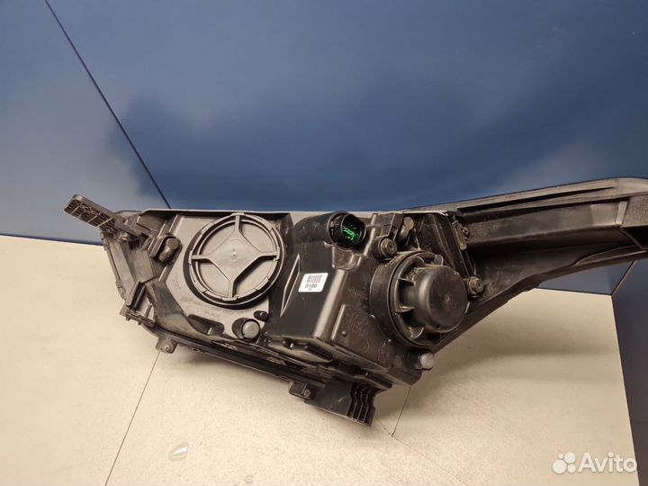 Фара правая Hyundai Creta 2016