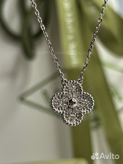 Колье Van Cleef Alhmabra Vintage белое золото 750