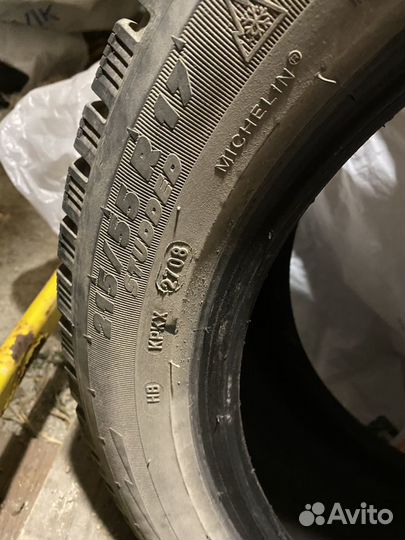 Michelin X-Ice 215/55 R17