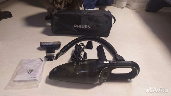 Автомобильный пылесос philips