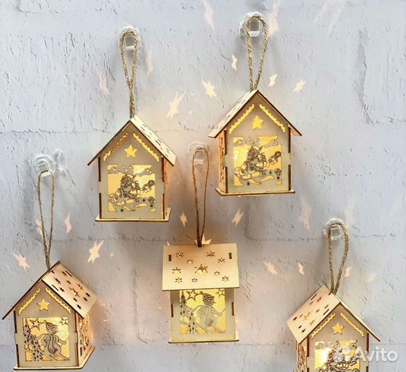 Игрушка новогодняя