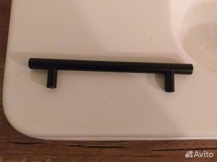 Мебельные ручки