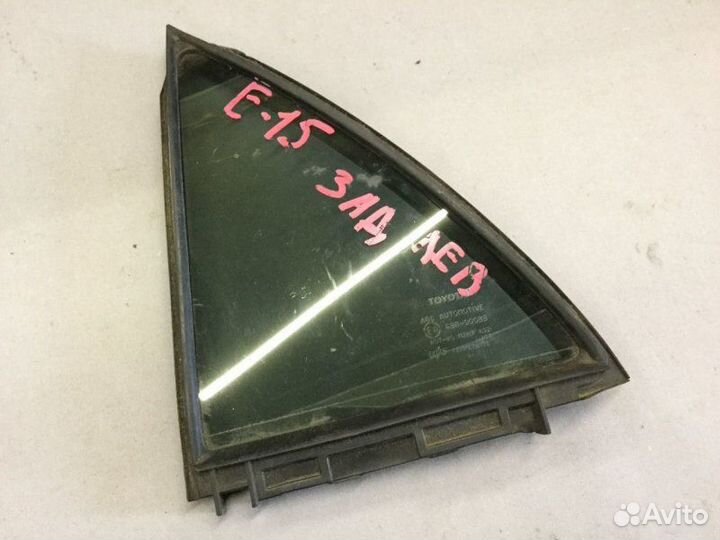 Стекло двери задней левой Toyota Corolla E15