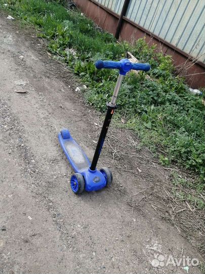 Самокат детский трехколесный