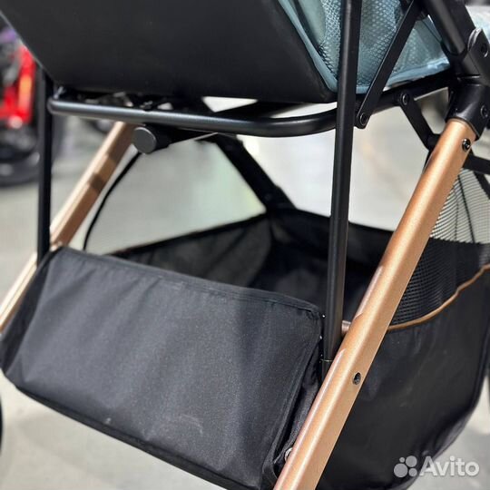 Коляска детская прогулочная