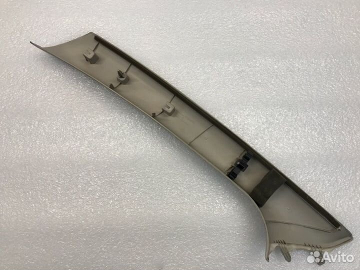 Обшивка стойки правая Ford Mondeo седан 2.3 2010