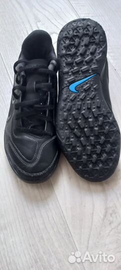 Футбольные Бутсы сороконожки nike детские р.35.5