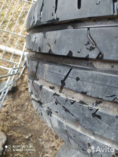 Bridgestone Blizzak DM-V2 245/40 R18