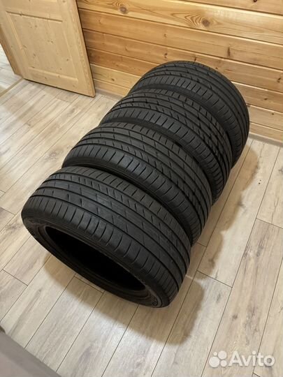 Kumho Ecsta PS71 255/50 R19 107Y