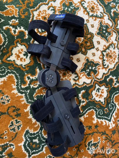 Тутор на коленный сустав взрослый