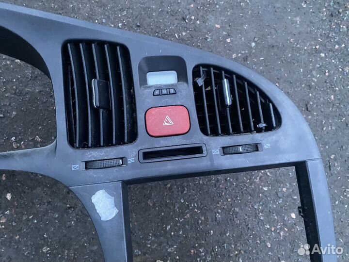 Накладка торпедо Hyundai Elantra XD