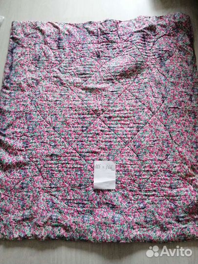 Одеяла пуховые и детские скатерть гобелен