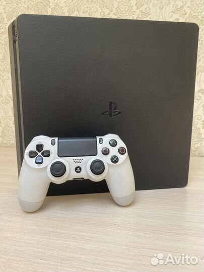 Sony PS4 slim