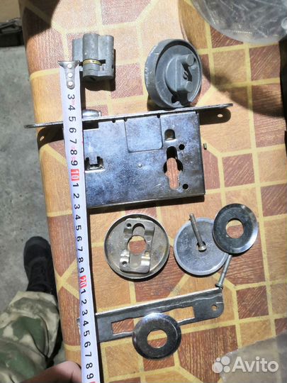 Дверной замок