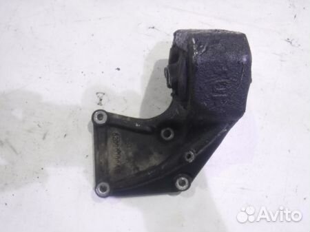 Опора двигателя Джип