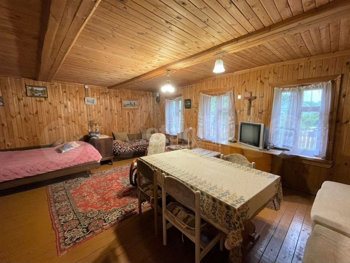 Дом 102,5 м² на участке 14,3 сот.