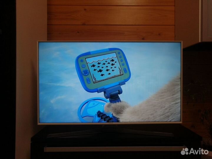 Телевизор Samsung SMART tv 40