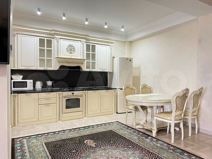 1-к. квартира, 60 м², 9/16 эт.