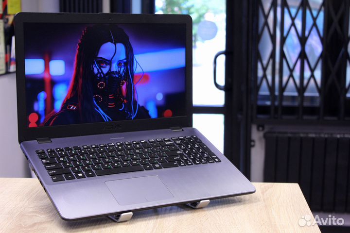 Ноутбук Asus для игр