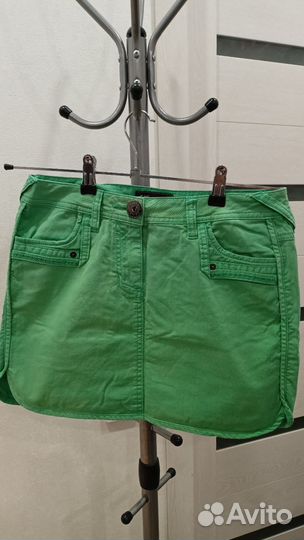 Юбки, шорты, купальники