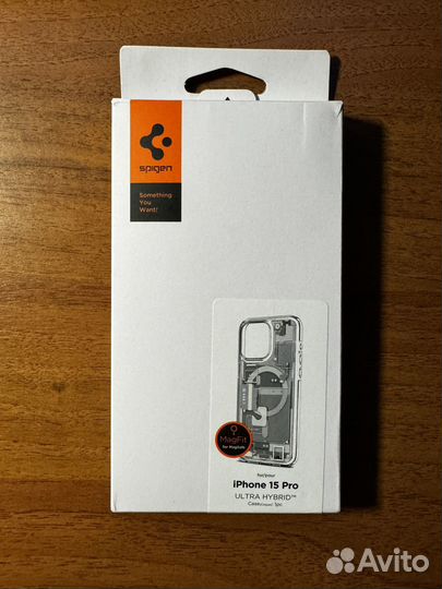 Чехол на iPhone 15 pro Spigen Zero One